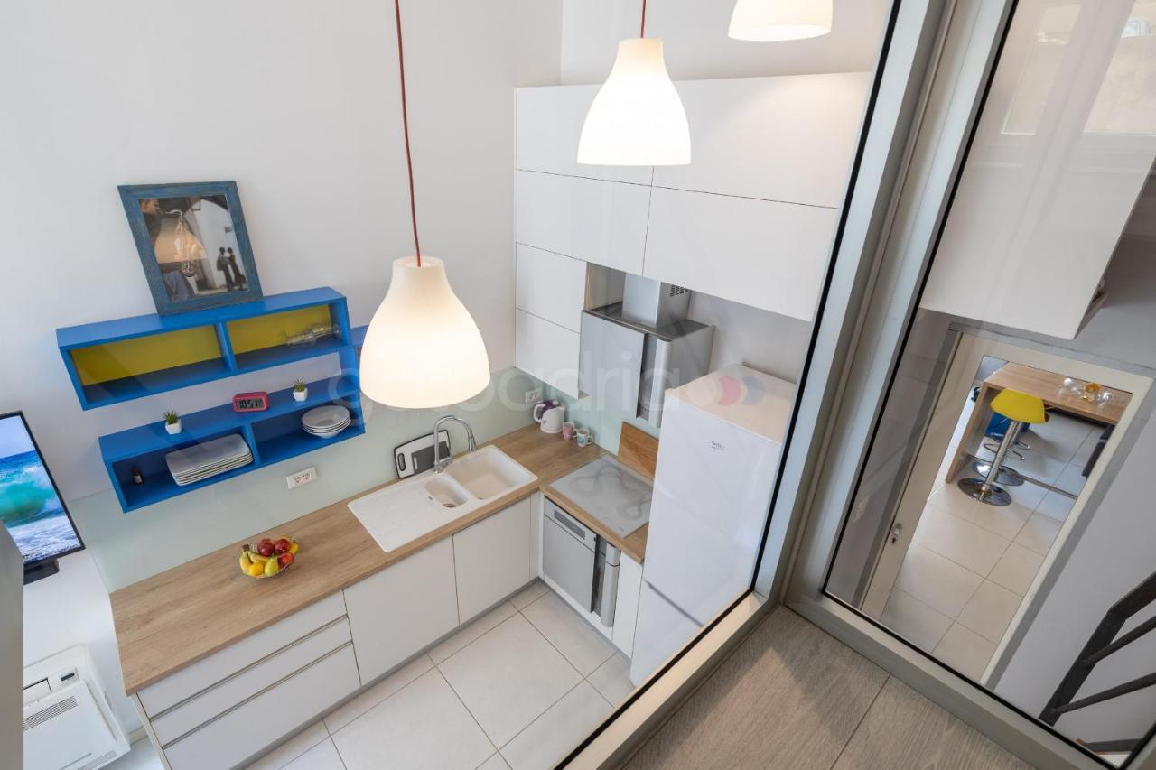 Modern Duplex Studio Tommy マカルスカ エクステリア 写真